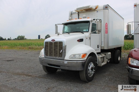 2018 Peterbilt PB337 box truck