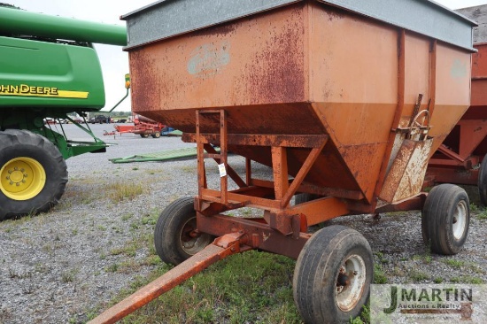 Bradford 225 gravity wagon