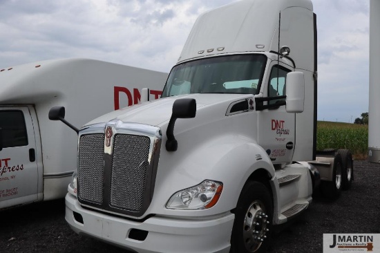 2020 Kenworth T680 semi
