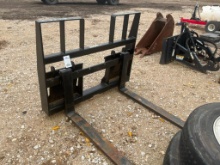 Martins Welding 5500# 48'' pallet forks