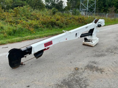 IMT 5016 service truck crane