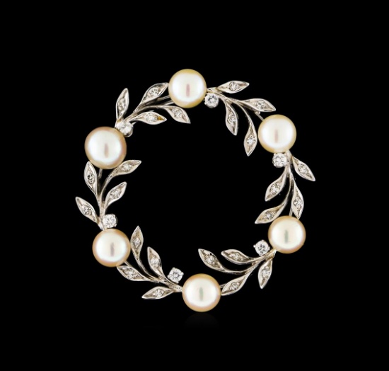 0.50 ctw Diamond and Pearl Brooch/Pendant - 14KT White Gold
