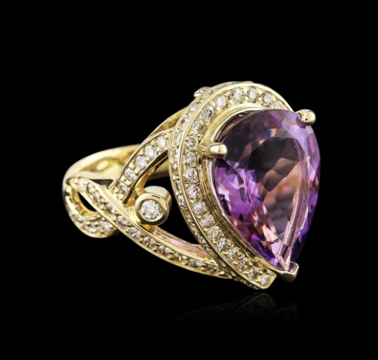 14KT Yellow Gold 7.27 ctw Amethyst and Diamond Ring