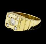 0.55 ctw Diamond Ring - 14KT Yellow Gold
