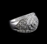 0.93 ctw Diamond Ring - 14KT White Gold