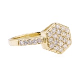 0.90 ctw Diamond Ring - 14KT Yellow Gold