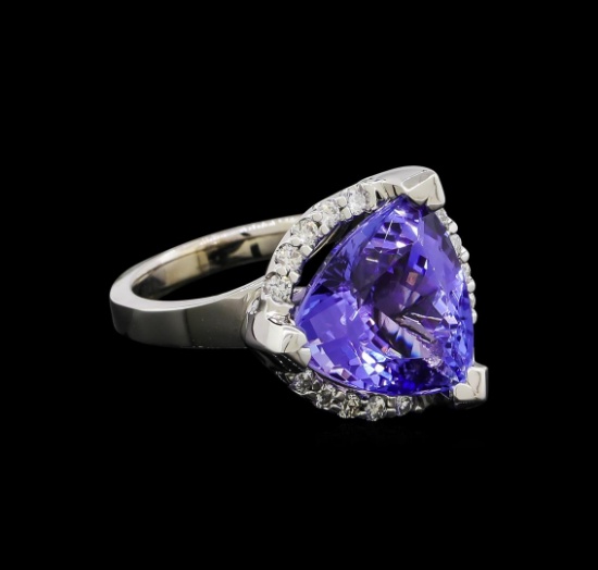 9.25 ctw Tanzanite and Diamond Ring - 14KT White Gold