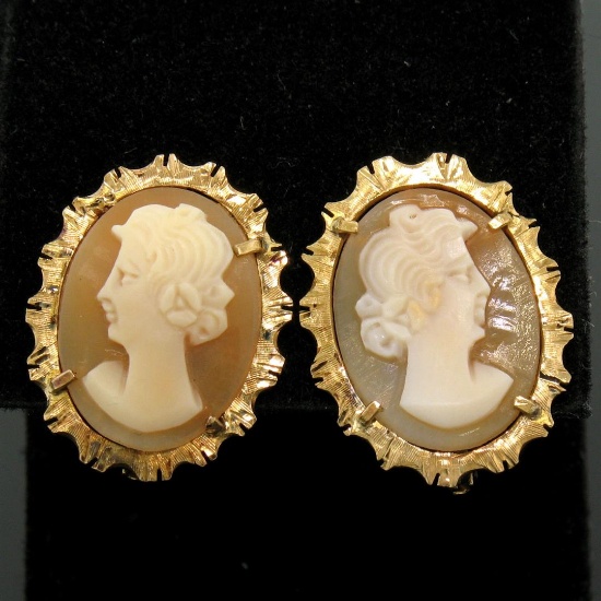 18k Yellow Gold Carved Shell Cameo Earrings w/ Etched & Textured Frames