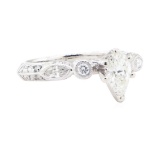 1.00 ctw Diamond Vintage Motif Ring - Platinum