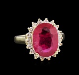 6.50 ctw Ruby and Diamond Ring - 14KT Yellow Gold