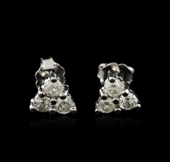 14KT White Gold 0.80 ctw Diamond Earrings