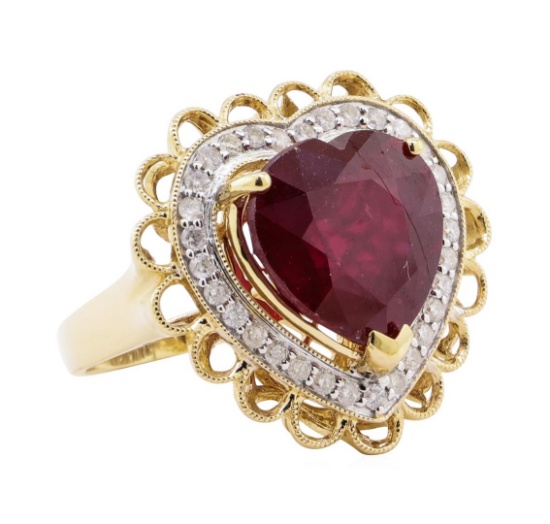 11.31 ctw Ruby and Diamond Ring - 14KT Yellow Gold