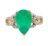 4.67 ctw Emerald and Diamond Ring - 14KT Yellow Gold