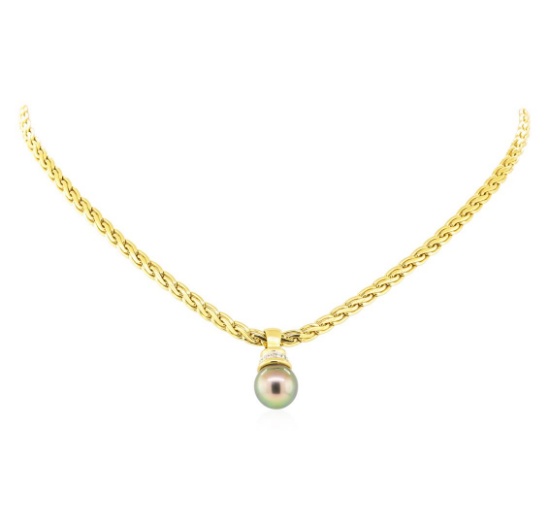 0.08 ctw Diamond and Pearl Pendant & Chain - 18KT Yellow Gold