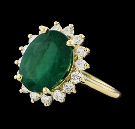 5.80 ctw Emerald and Diamond Ring - 14KT Yellow Gold