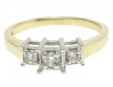 14k Yellow Gold 0.19 ctw Illusion Set Round Brilliant Diamond 3 Stone Ring