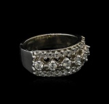 0.90 ctw Diamond Ring - 14KT White Gold