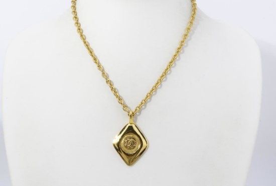 Chanel Gold-tone Metal CC Diamond Shape Charm Logo Short Necklace