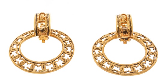 Chanel Gold Gilt Metal Large Round CC Earrings