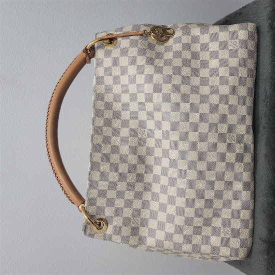 Louis Vuitton Damier Azur Artsy Bag