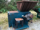 Challenger 25 inch top feed grinder with extra screen
