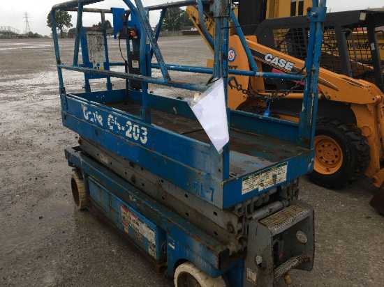 Genie GS-2032 scissor lift