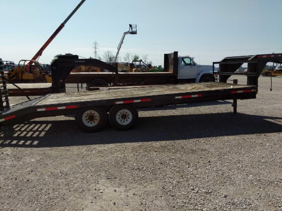 Robb Kaufman Inc. 24 foot gooseneck flatbed trailer