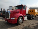 2007 Peterbilt Semi Truck