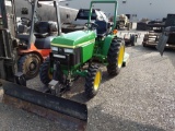 2005 John Deere 790