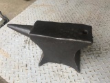 135 pound Colonial Anvil