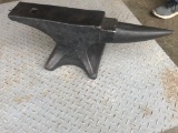 160 pound Peter Wright Anvil