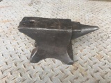 33 pound anvil