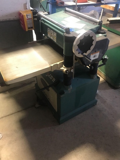 3035- Grizzly 20 inch planer 5 HP 220 v single phase