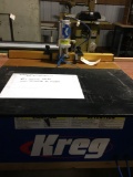 3217- Kreg DK1100 Pocket Hole Machine w/ table (air)