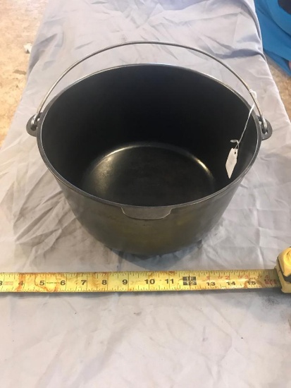 Wagnerware 6 quart Cast Iron Maslin Kettle