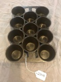 Griswold 948B Cast Iron Cupcake Mold