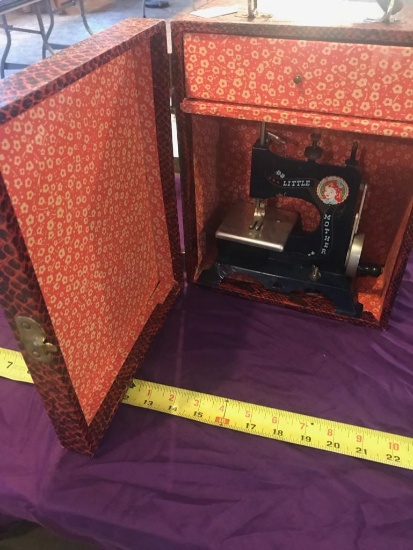 Little Mother Sewing Machine with box