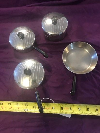 Child's Cookware 4 piece set