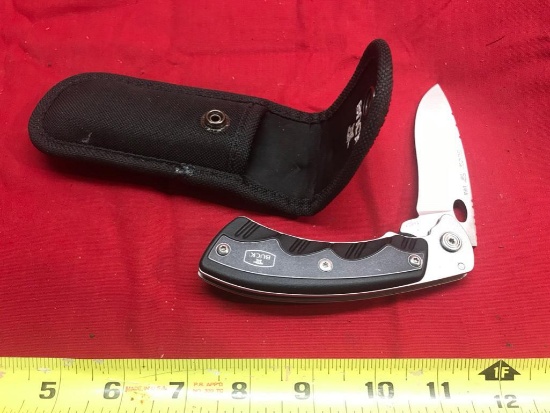 Buck 546C USA Folding Knife with belt case
