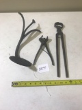 Antique buggy step and 2 pair of horseshoe pliers