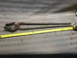 Primitive pair of Blacksmith tongues, appear hand forged