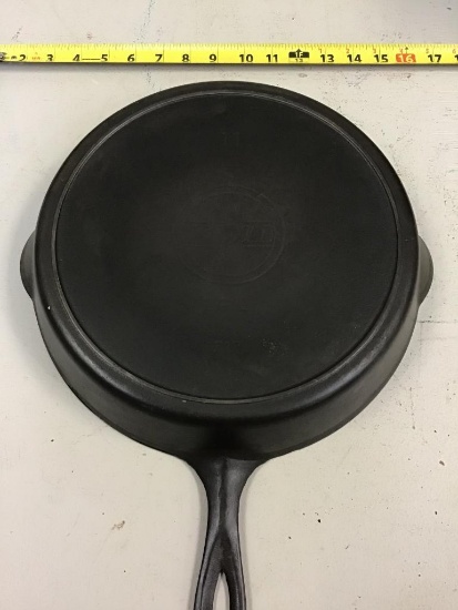 Griswold Slant Logo #11 Ghost Logo Griswold Skillet