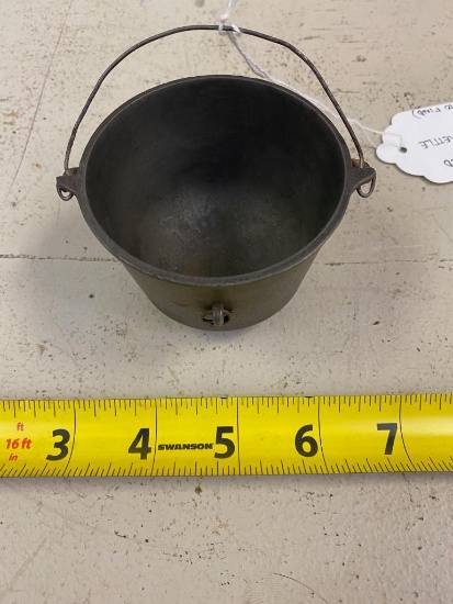 Griswold #2, 3 leg toy kettle, Erie, hard to find