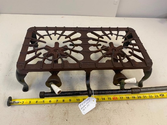 #32 Griswold double stove, Erie PA