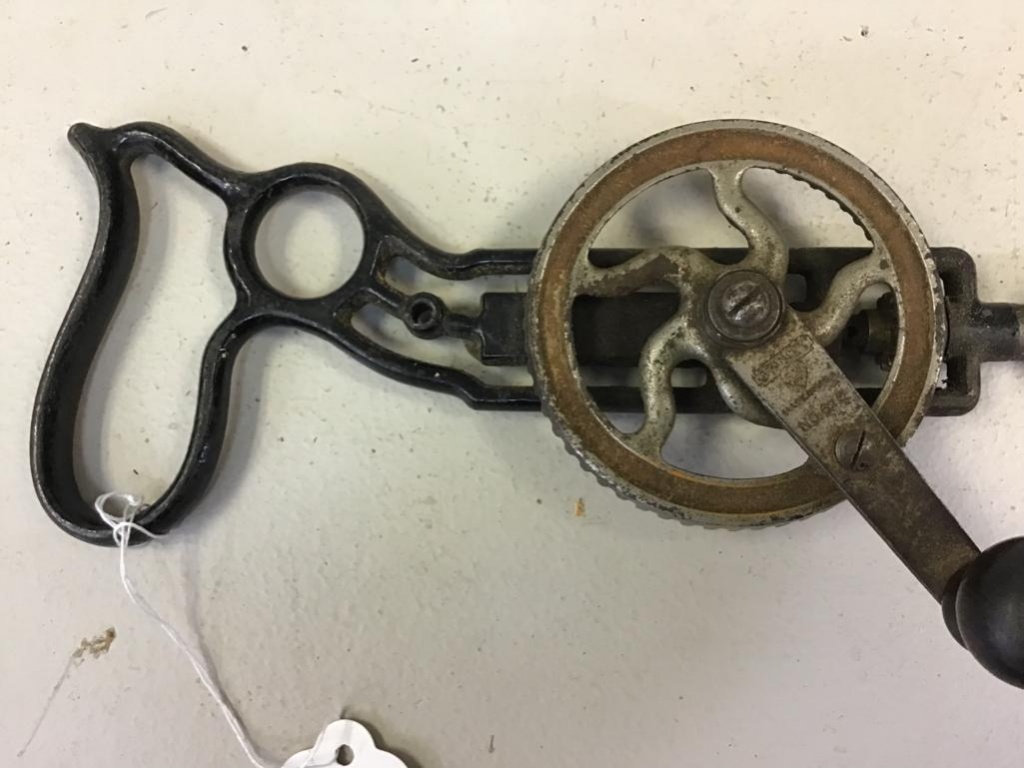 STANLEY NO. 610 PISTOL GRIP HAND DRILL 