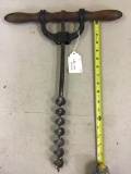 UNUSUAL HAND AUGER