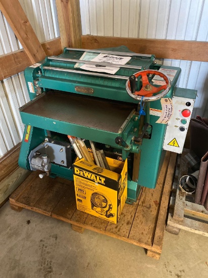 10001- Grizzly 24 inch Planer, Model G58512, Hydraulic Powered