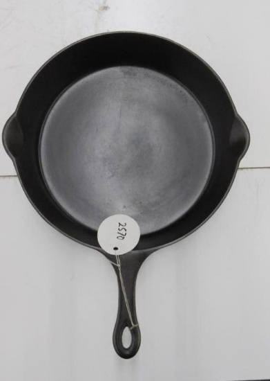 WOW Puritan #10 -1506 Cast Iron Skillet