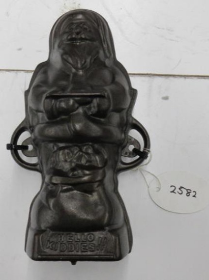 Griswold #898 Cast Iron Santa Cake Mold "Hello Kiddies"