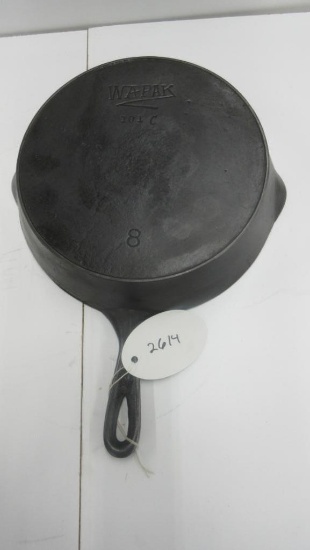 Wapak Cast Iron #8 101C Skillet